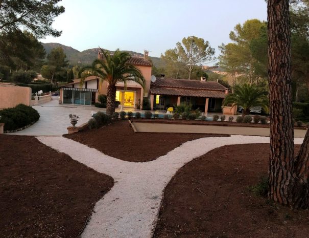 “Pétanque” Court